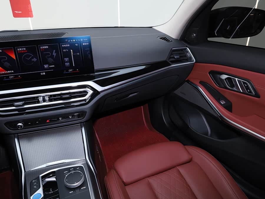 BMW i3 2023 immagine di auto #26