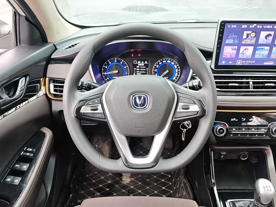 Changan Eado DT 2018 #26 Changan Eado DT 2018 car image #26