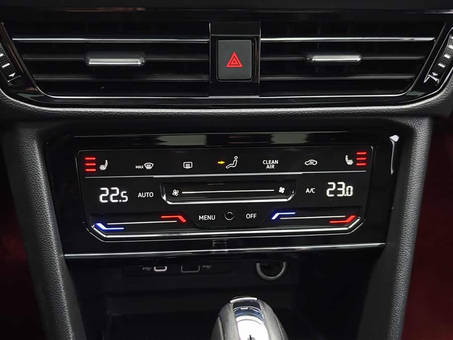 Volkswagen Tharu 2020 car image #26