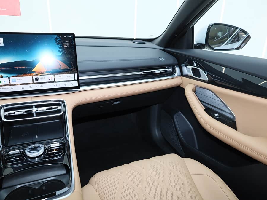 GEELY 2025 immagine di auto #26