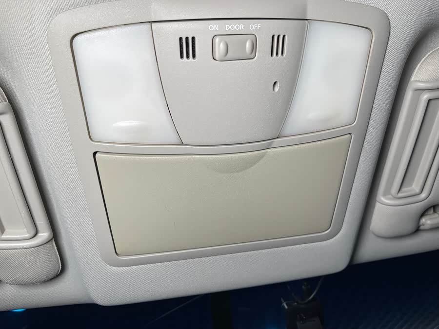 日产 途乐 2017 汽车图片 #26