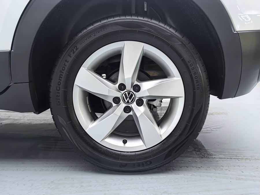 Volkswagen T-Cross 2026 immagine di auto #26