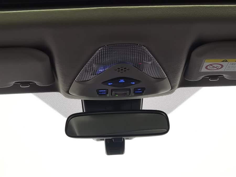 Toyota Izoa 2022 car image #26