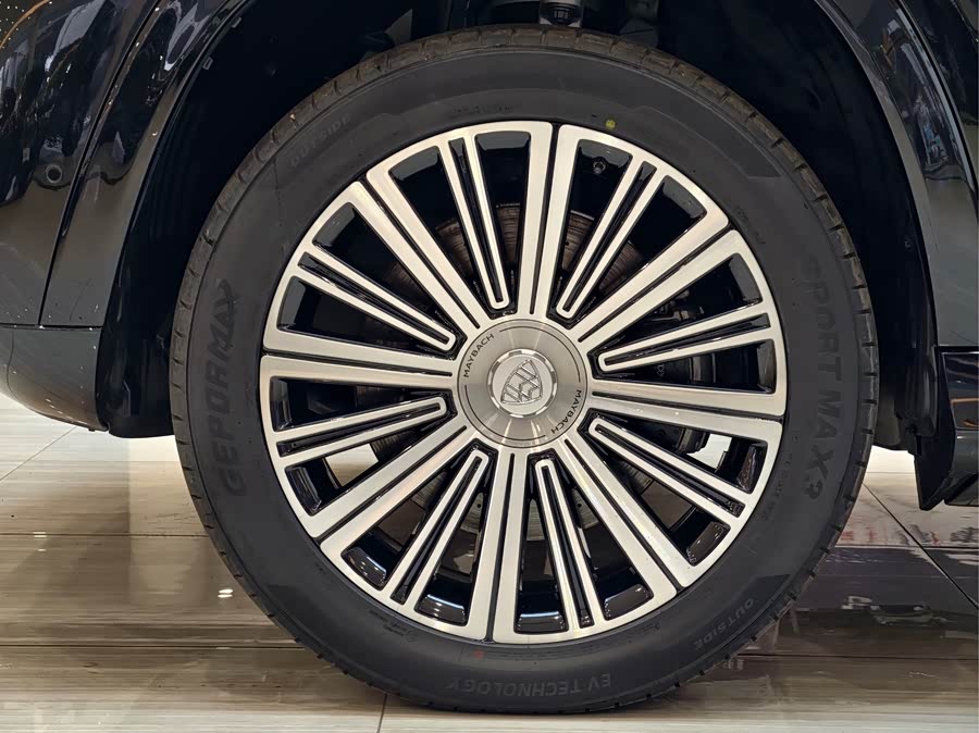 Mercedes-Benz Maybach GLS 2022 car image #26