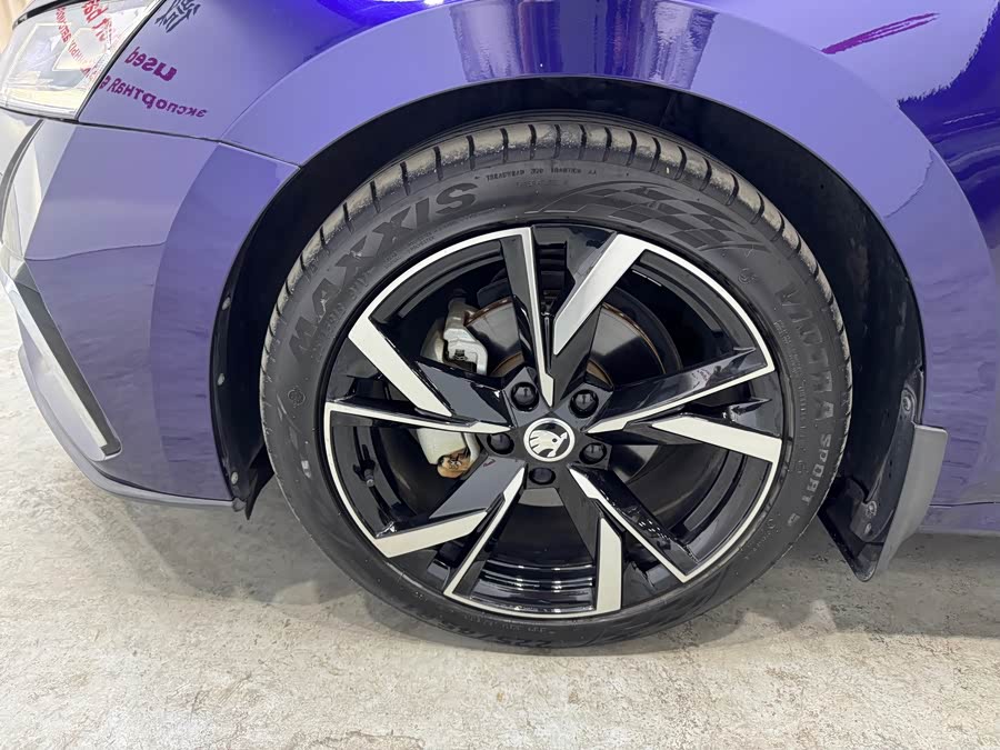 Skoda Octavia 2016 car image #26