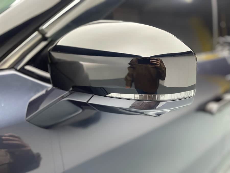 Ford Edge 2023 car image #26