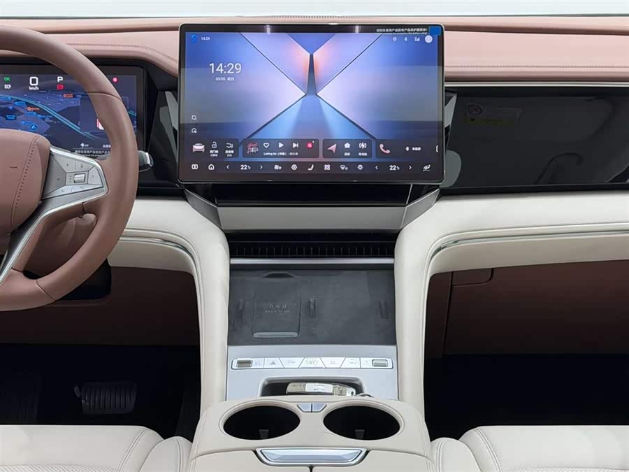 BYD Xia 2024 car image #26