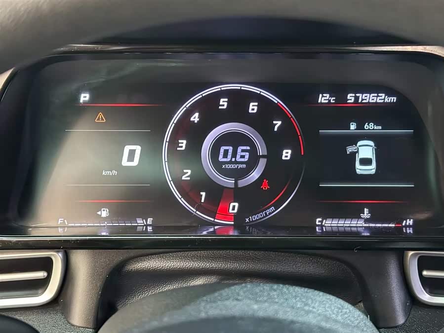 Hyundai Elantra 2021 immagine di auto #26