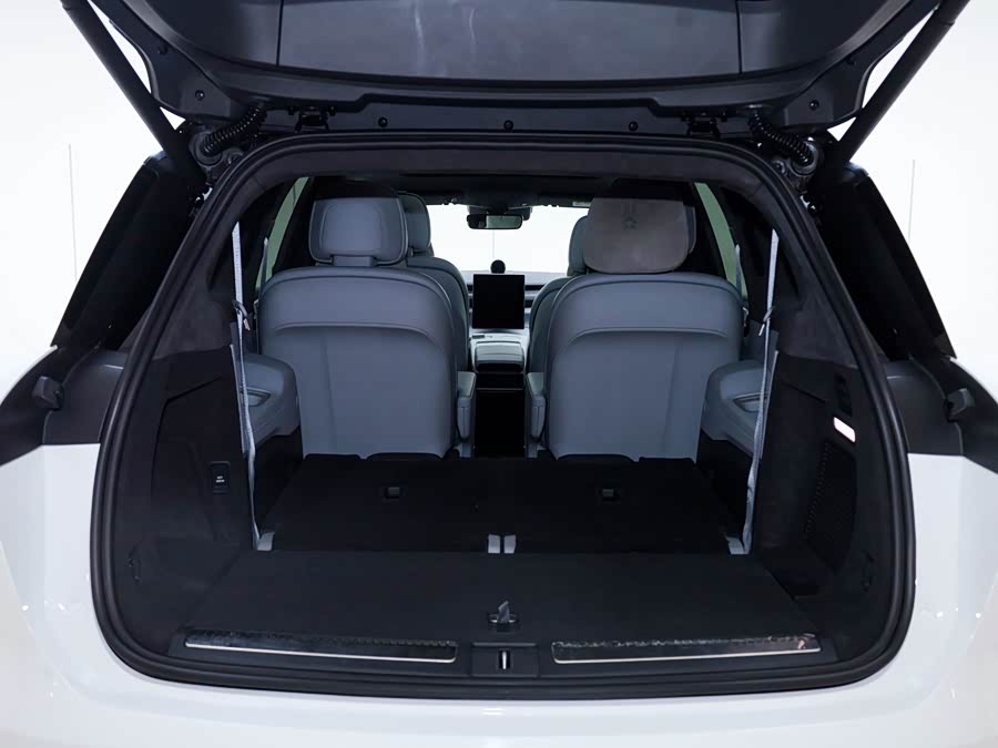 蔚来 蔚来ES8 2024 汽车图片 #26