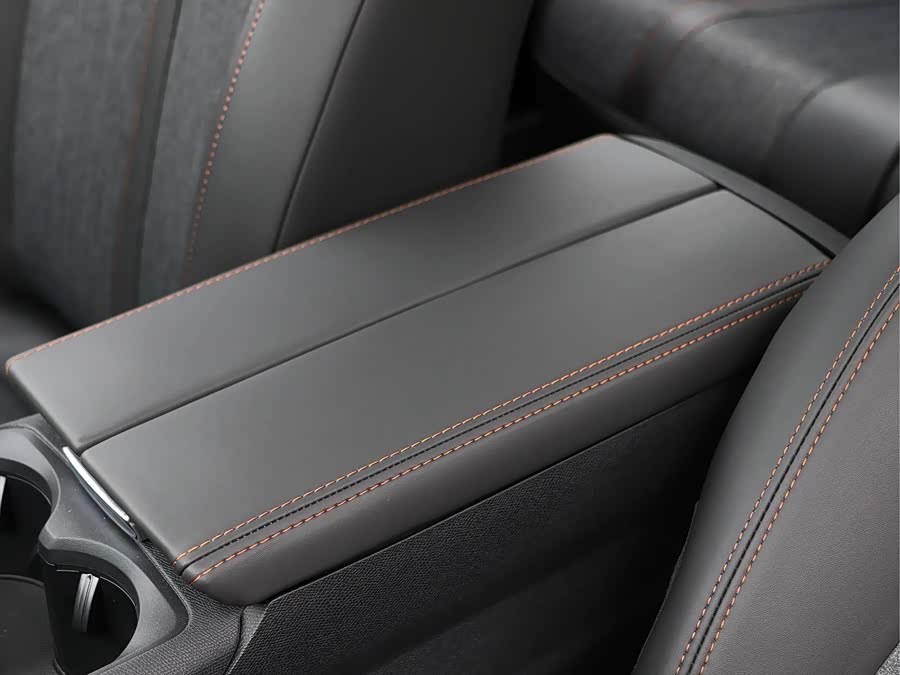 标致 标致4008 2018 汽车图片 #26