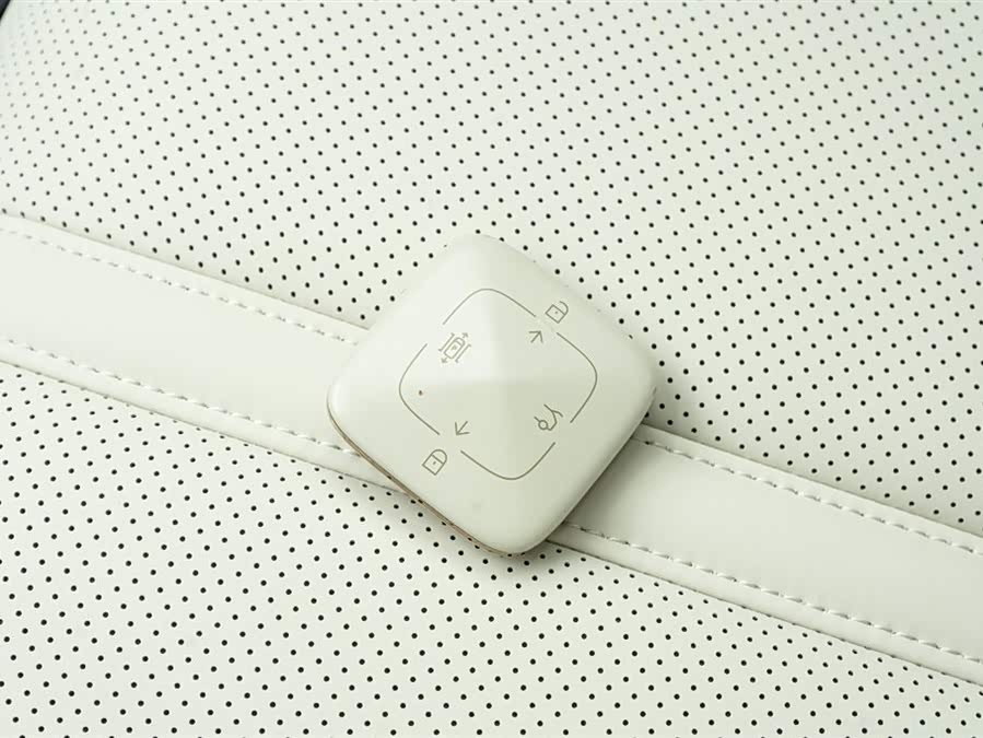 Zeekr X 2024 immagine di auto #26