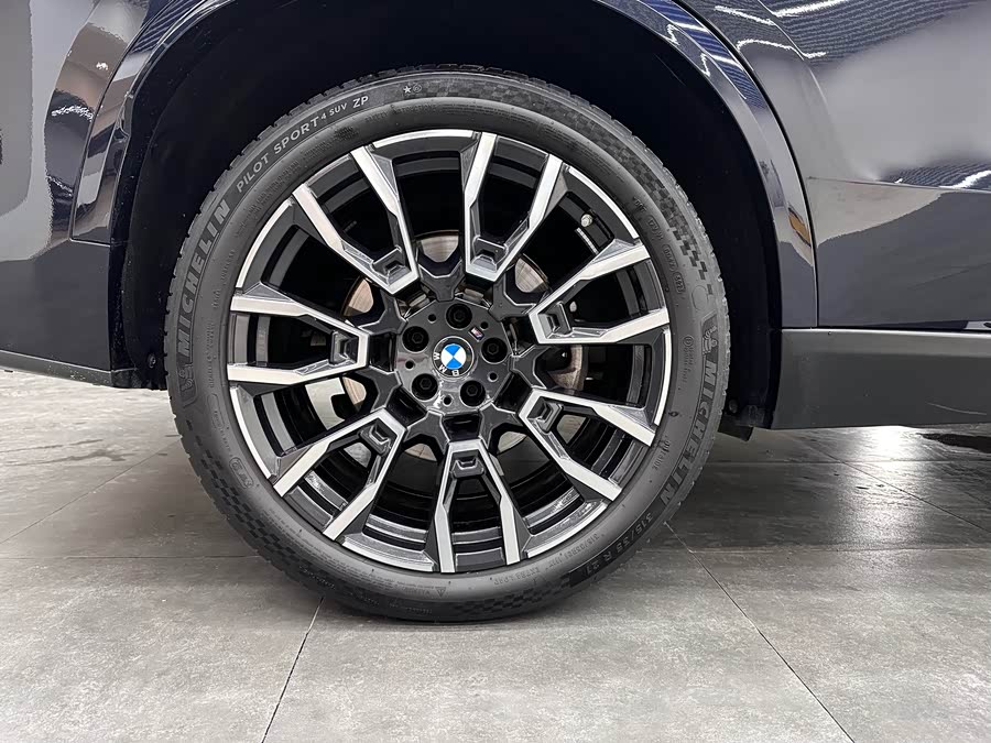 BMW X5 2024 imagem de carro #26