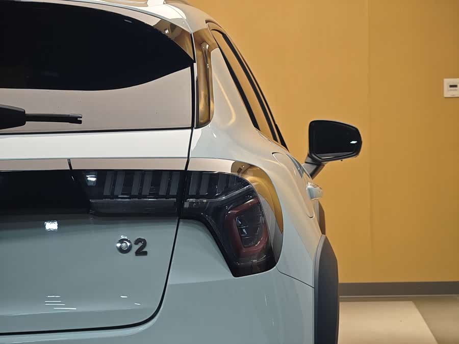 Lynk & Co 02 2019 #26 Lynk & Co 02 2019 car image #26