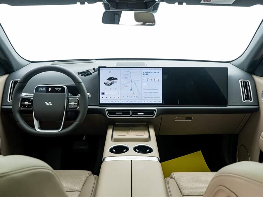 Li L7 2025 immagine di auto #26