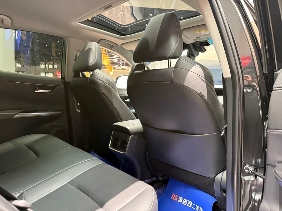 Toyota Venza 2022 car image #26