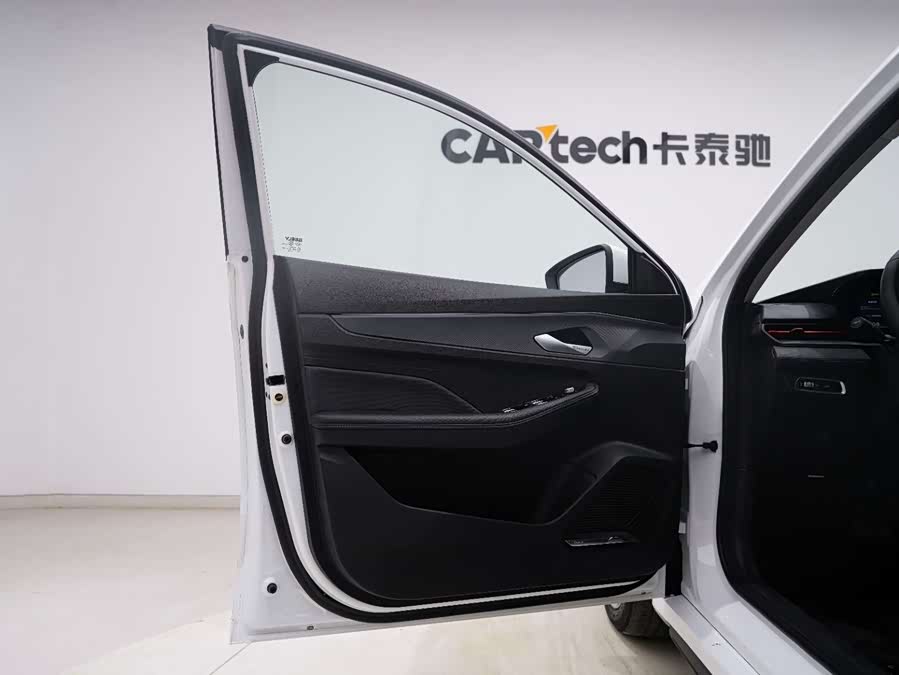 GEELY Binray 2024 car image #26