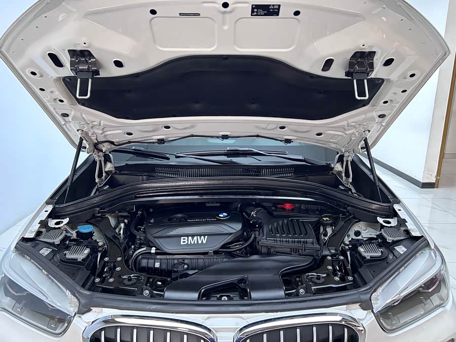 BMW X1 2017 #26 BMW X1 2017 car image #26