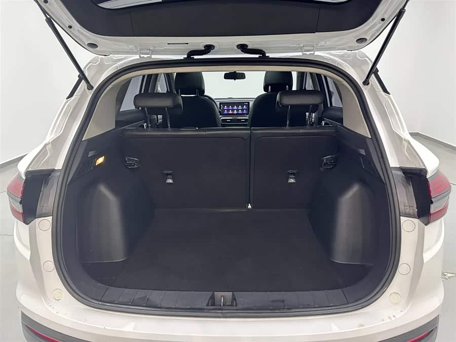 GEELY Coolray 2023 car image #26