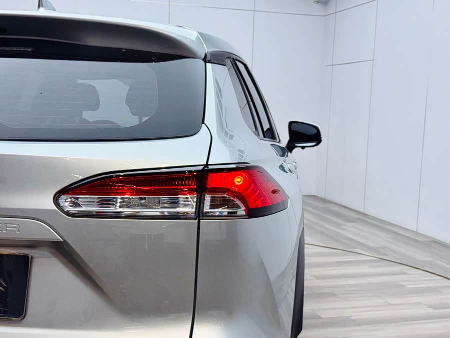 Toyota Frontlander 2024 car image #26