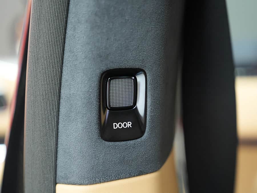 极氪 极氪9X 2026 汽车图片 #26