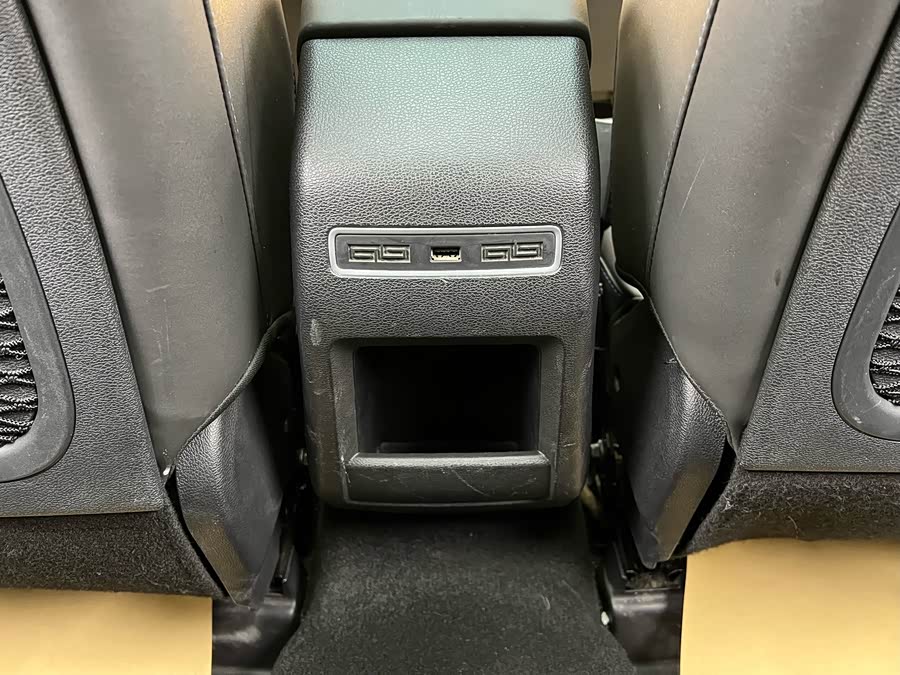 GEELY Emgrand GSe 2018 car image #26