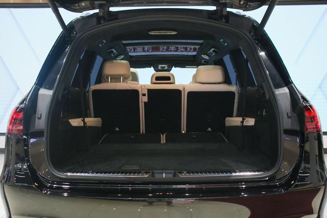 Mercedes-Benz GLS AMG 2024 car image #26