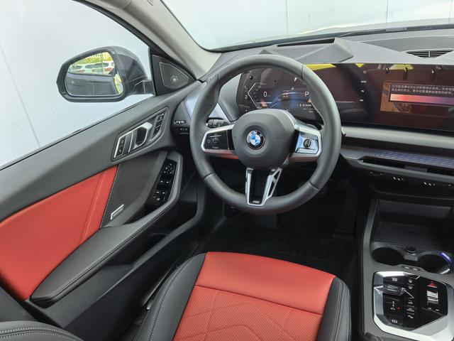 BMW 2 Series 2025 #26 BMW 2 Series 2025 car image #26