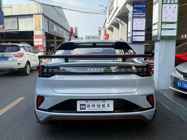 极氪 极氪001 FR 2023 汽车图片 #26