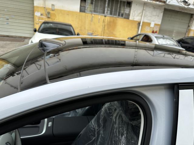 零跑汽车 零跑B01 2025 汽车图片 #26