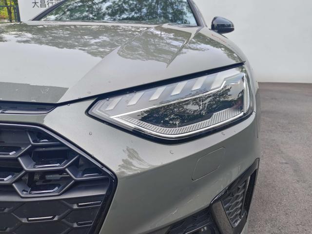 Audi S4 2023 صورة سيارة #26