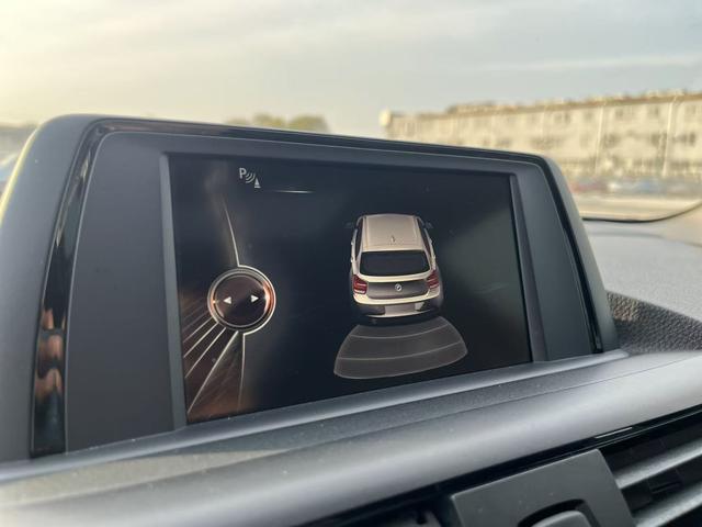 BMW 1 Series (Imported) 2012 car image #26