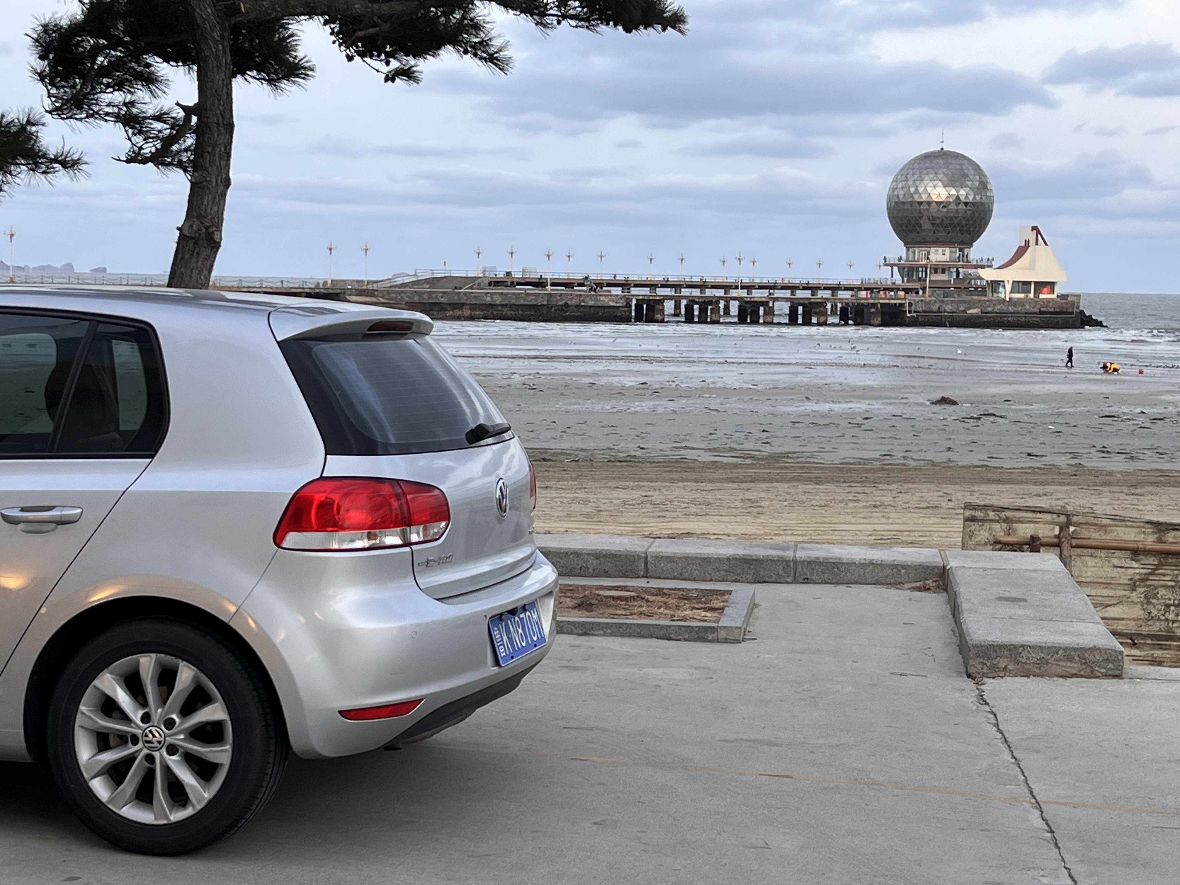 Volkswagen Golf 2011 car image #26