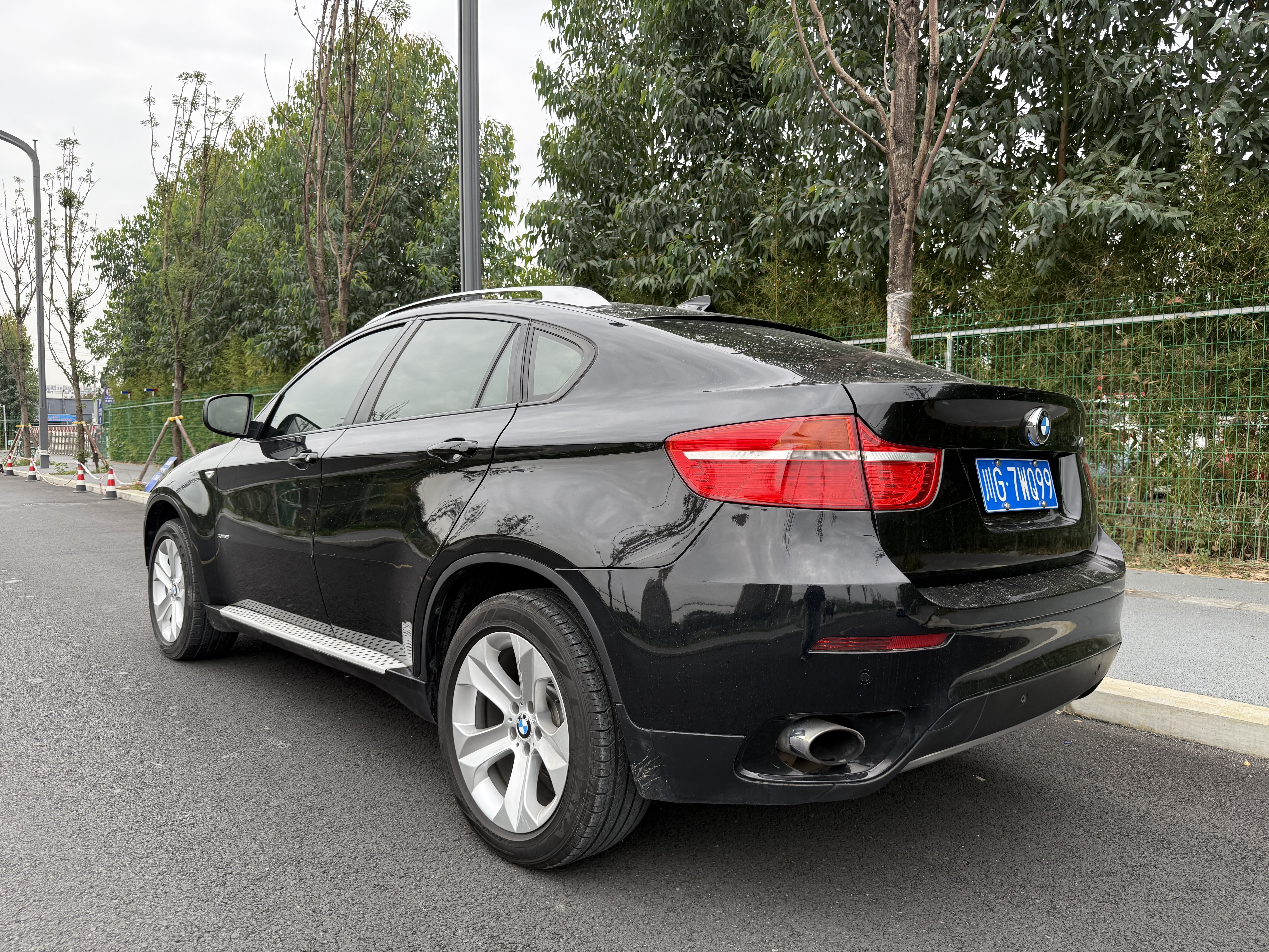 宝马 宝马X6 2011 汽车图片 #26