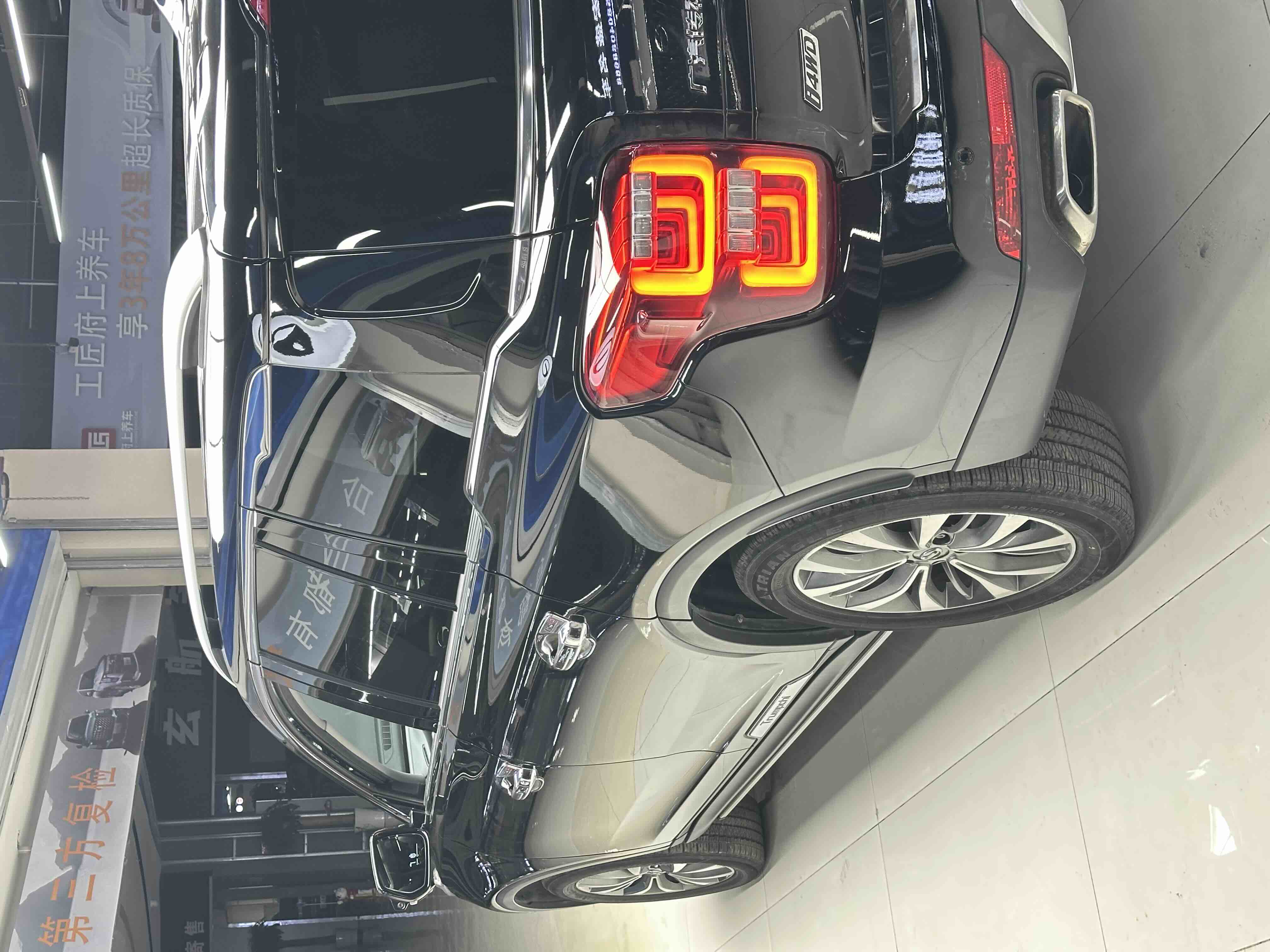 GAC Trumpchi GS8 2017 car image #26