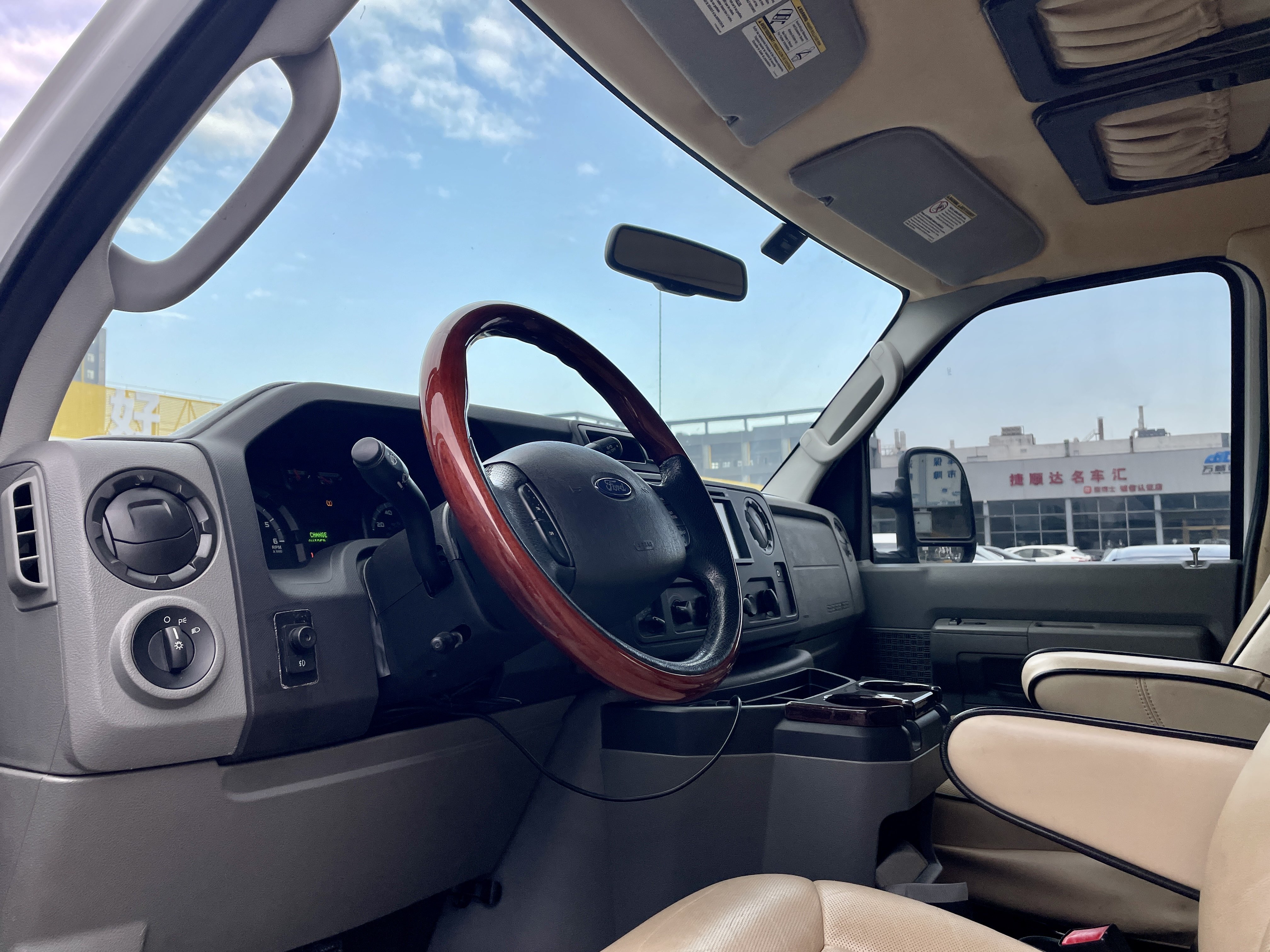 Ford E350 2013 #26 Ford E350 2013 image de voiture #26