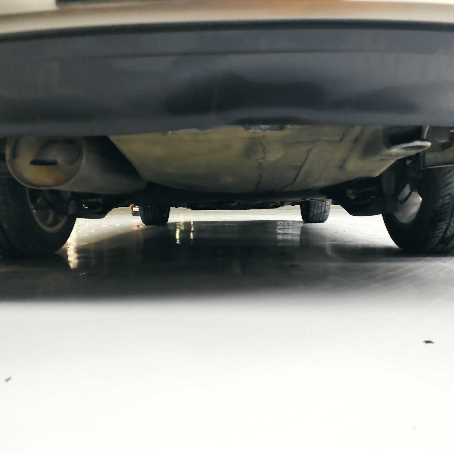 Volkswagen Bora 2013 car image #26