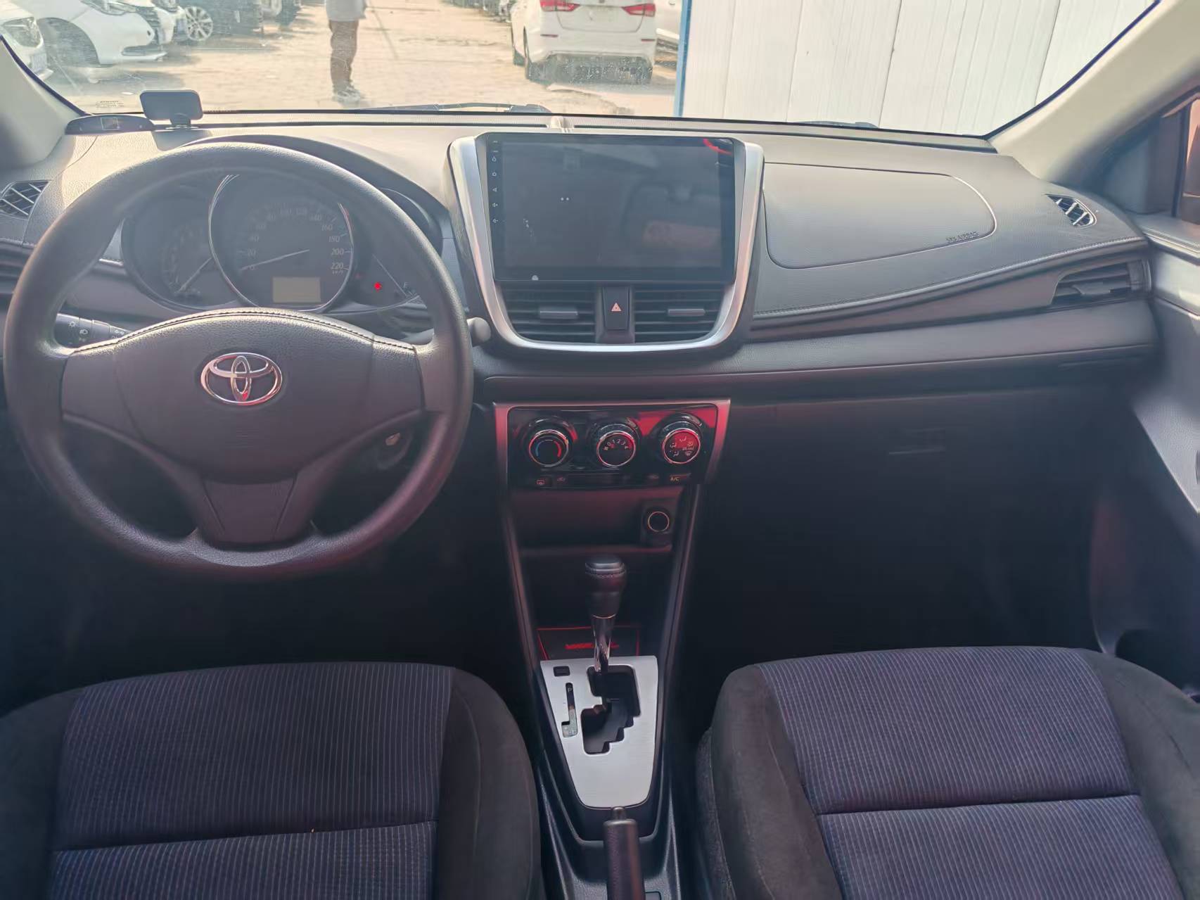 Toyota Yaris L Zhixiang 2017 صورة سيارة #26