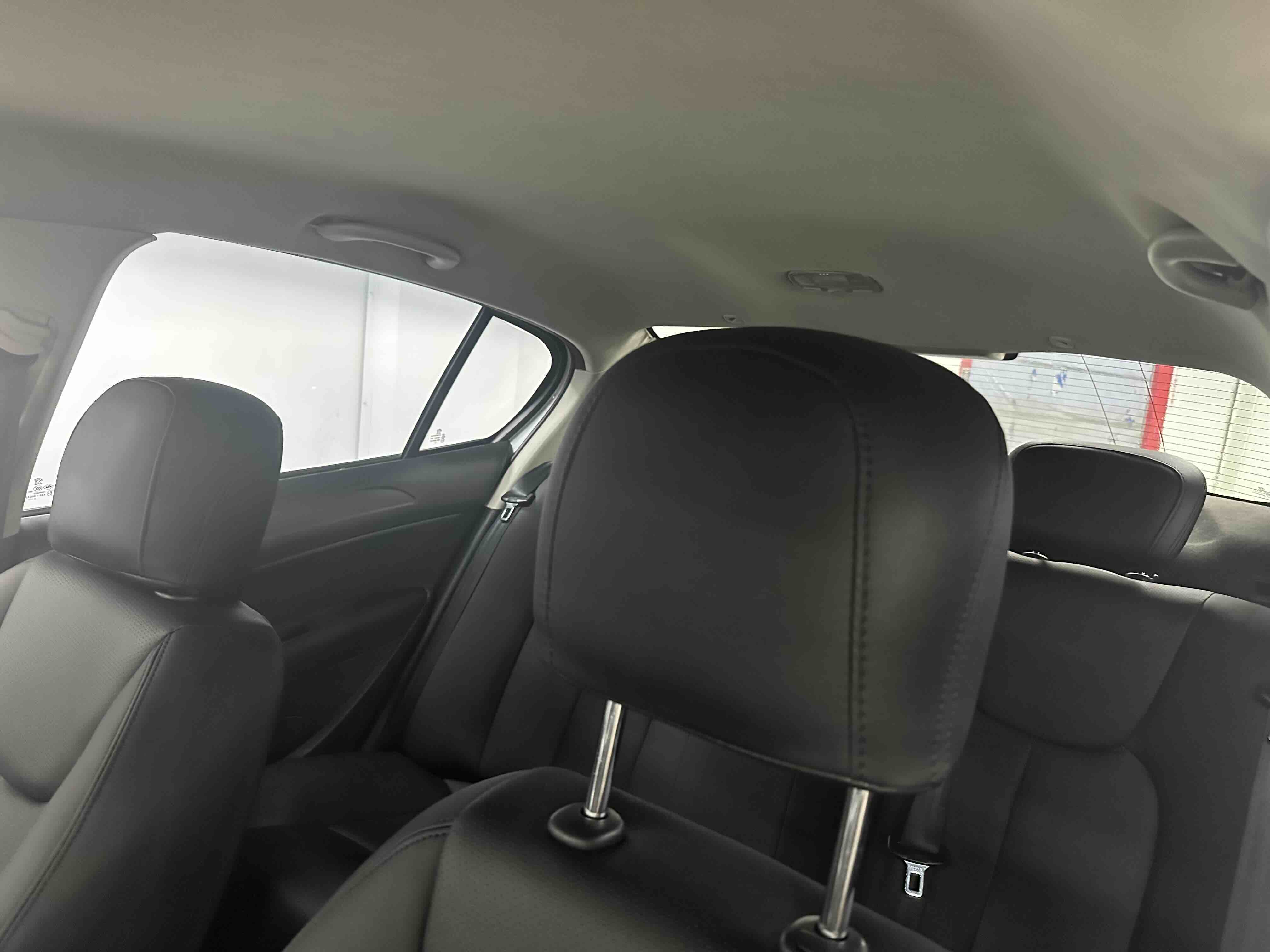 Peugeot 308 2015 #26 Peugeot 308 2015 car image #26