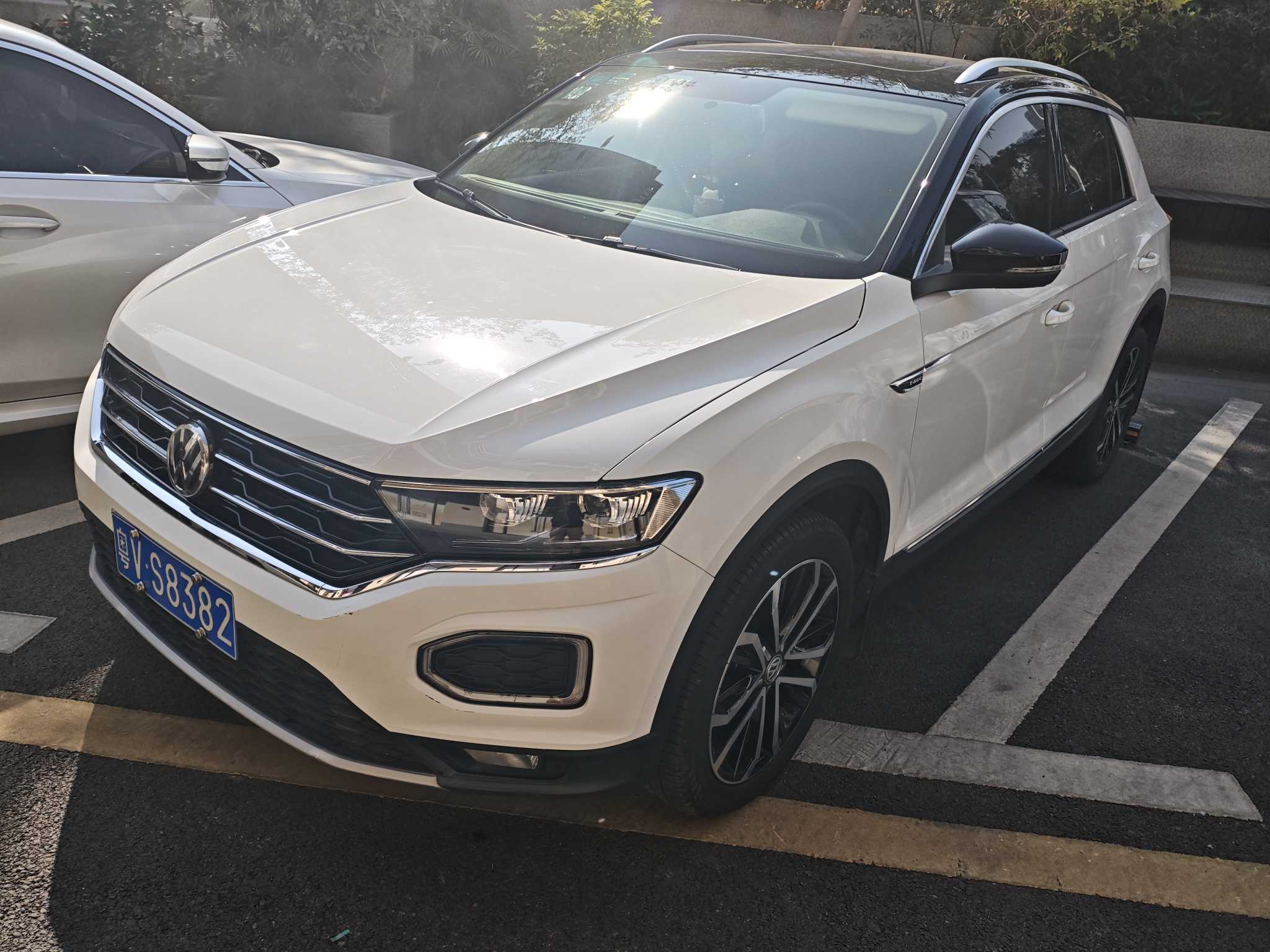 Volkswagen T-Roc 2019 #26 Volkswagen T-Roc 2019 car image #26