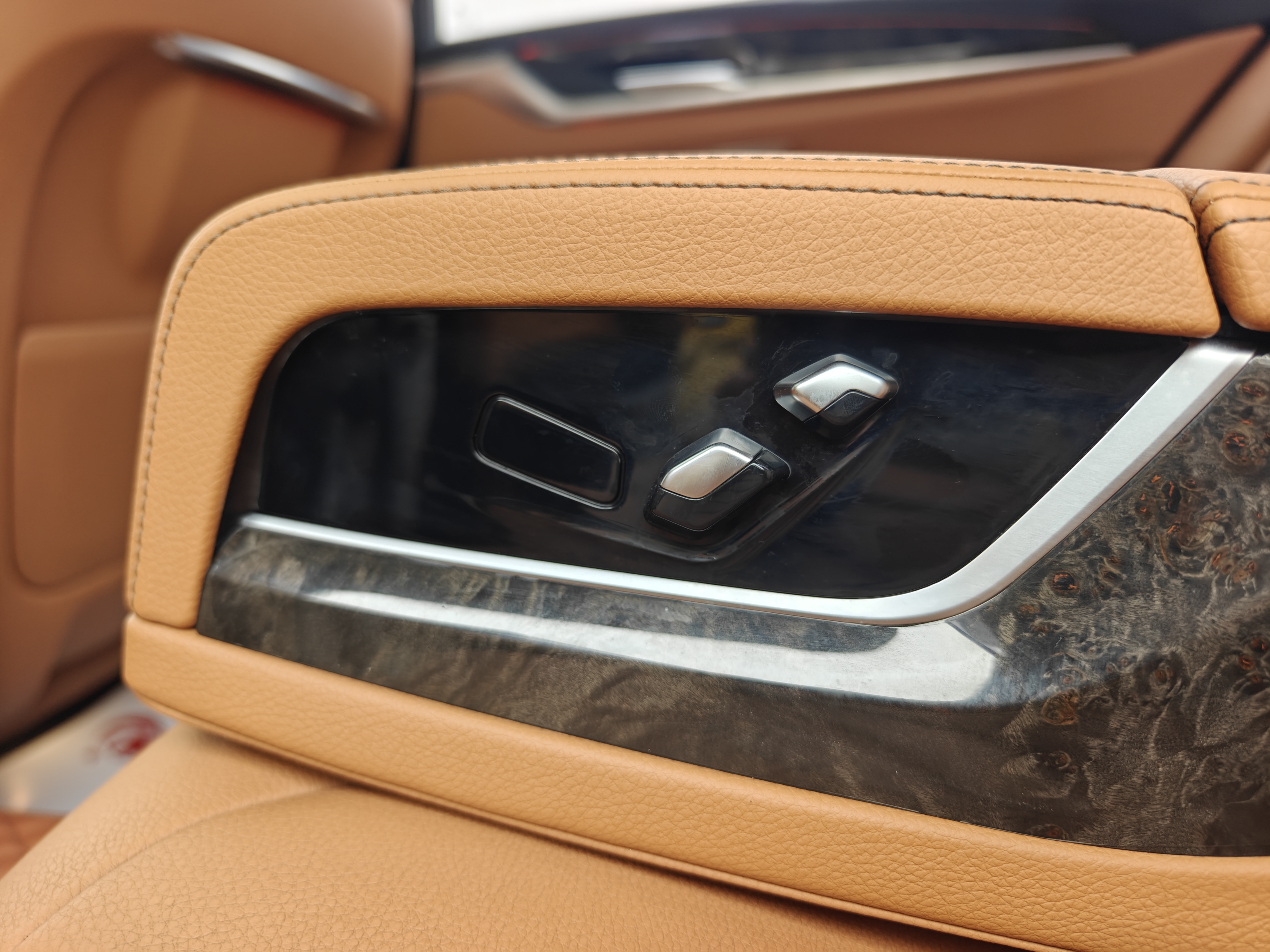 BMW 5 Series 2019 car image #26