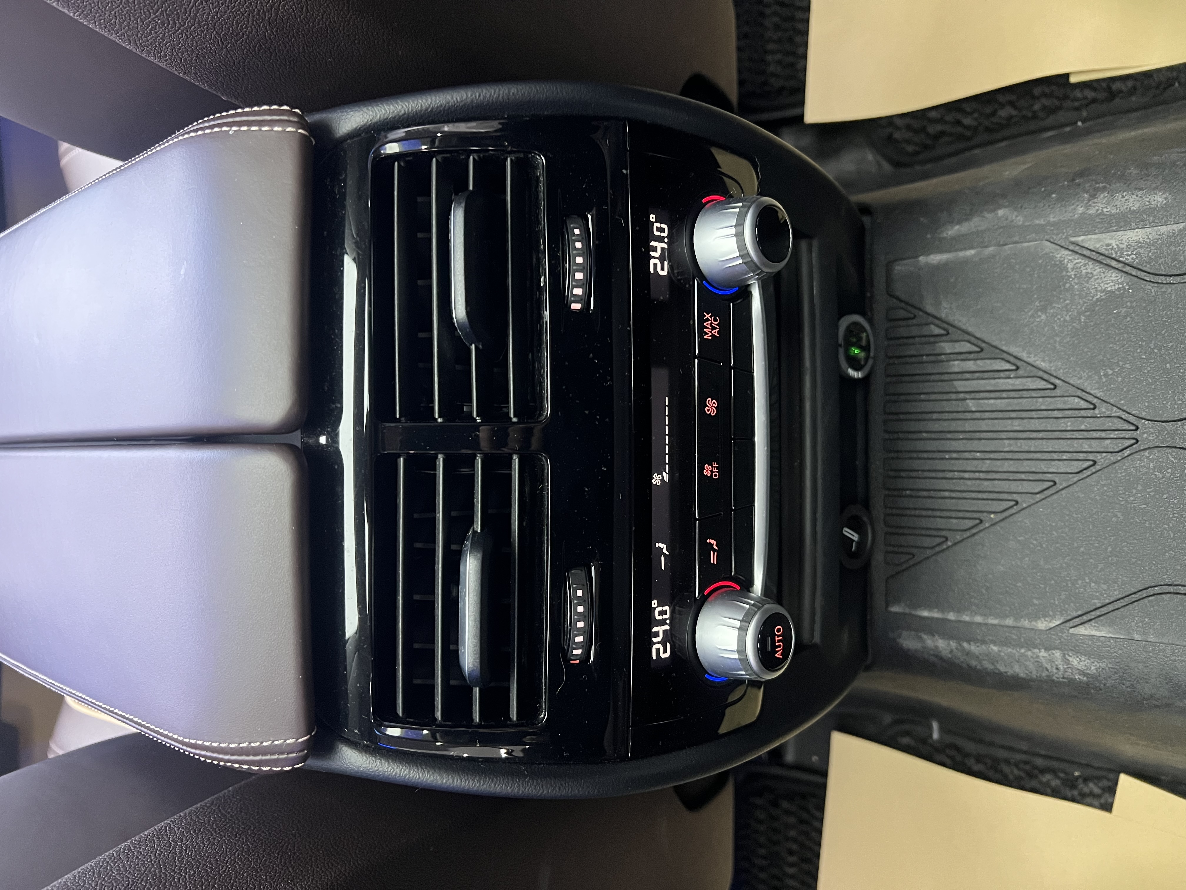 BMW 5 Series 2019 #26 BMW 5 Series 2019 immagine di auto #26