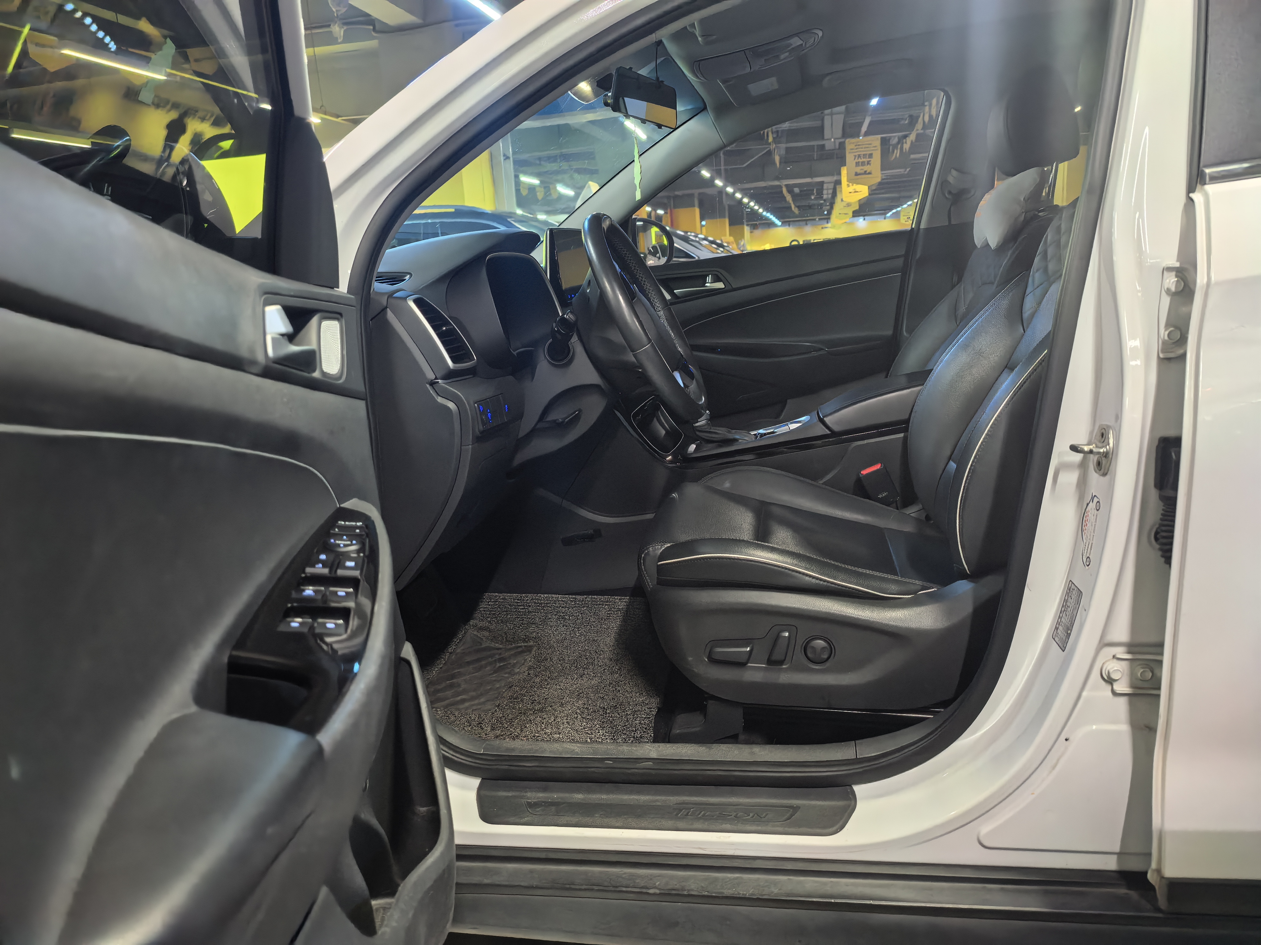 Hyundai Tucson 2020 car image #26