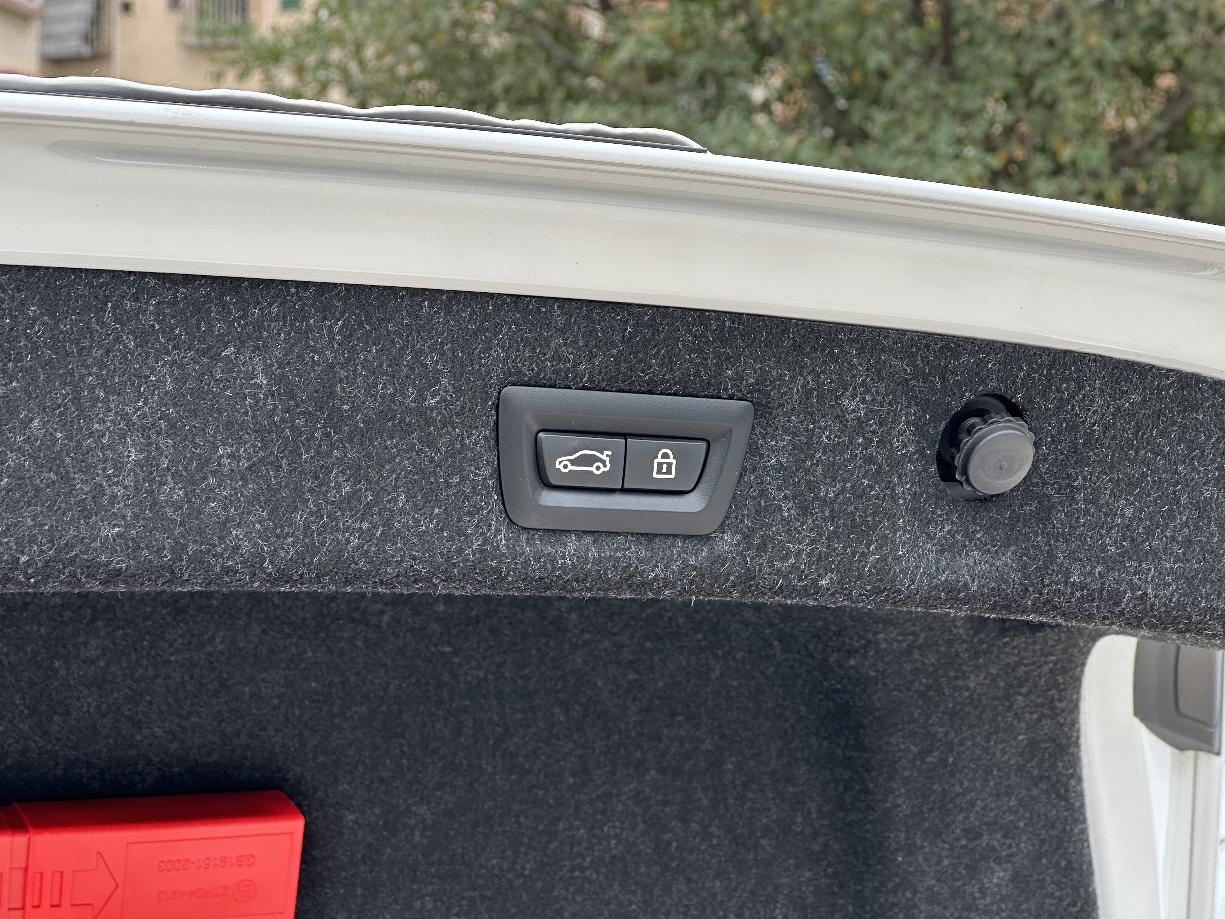BMW 5 Series 2020 immagine di auto #26