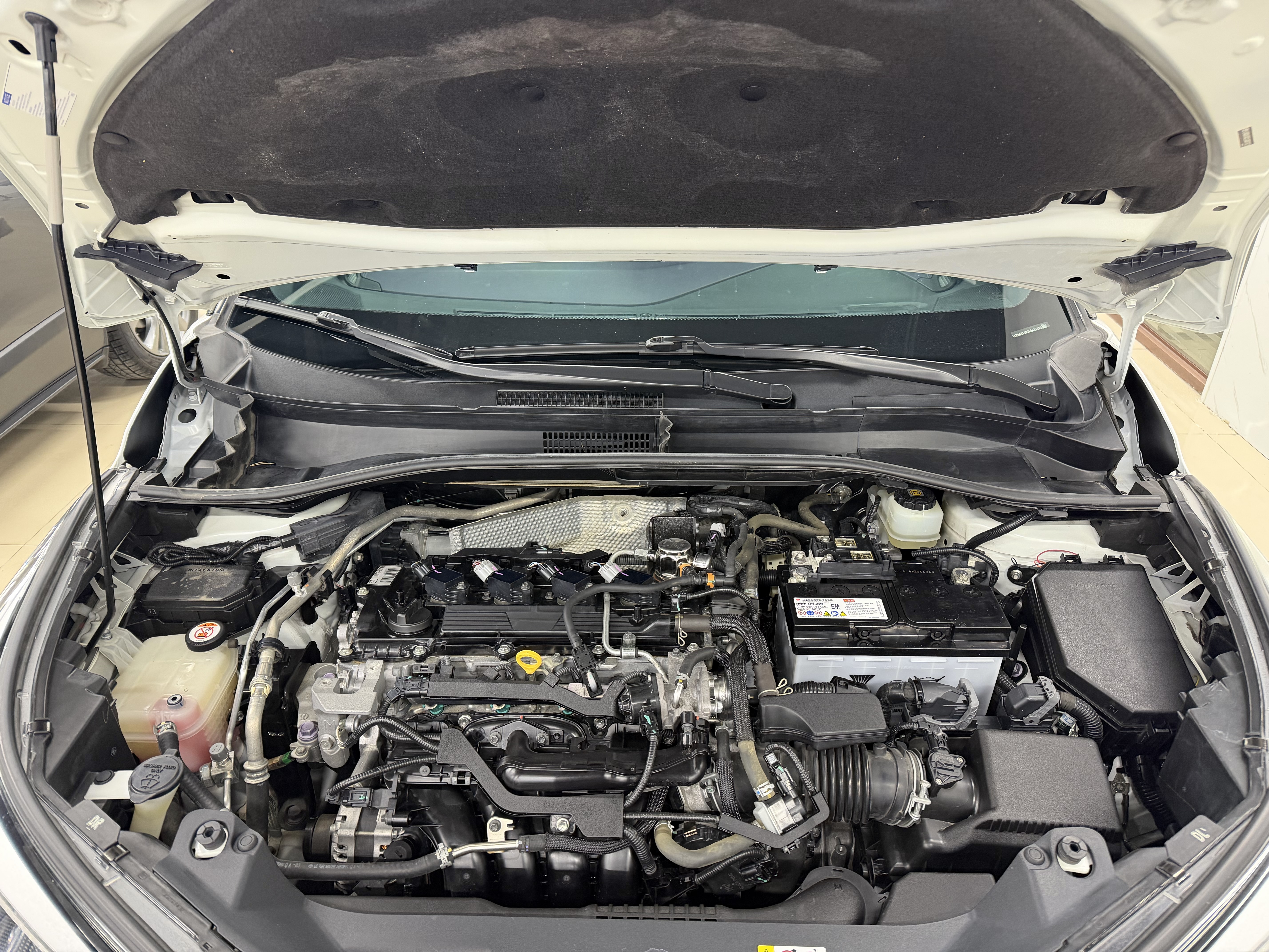 Toyota C-HR 2020 immagine di auto #26