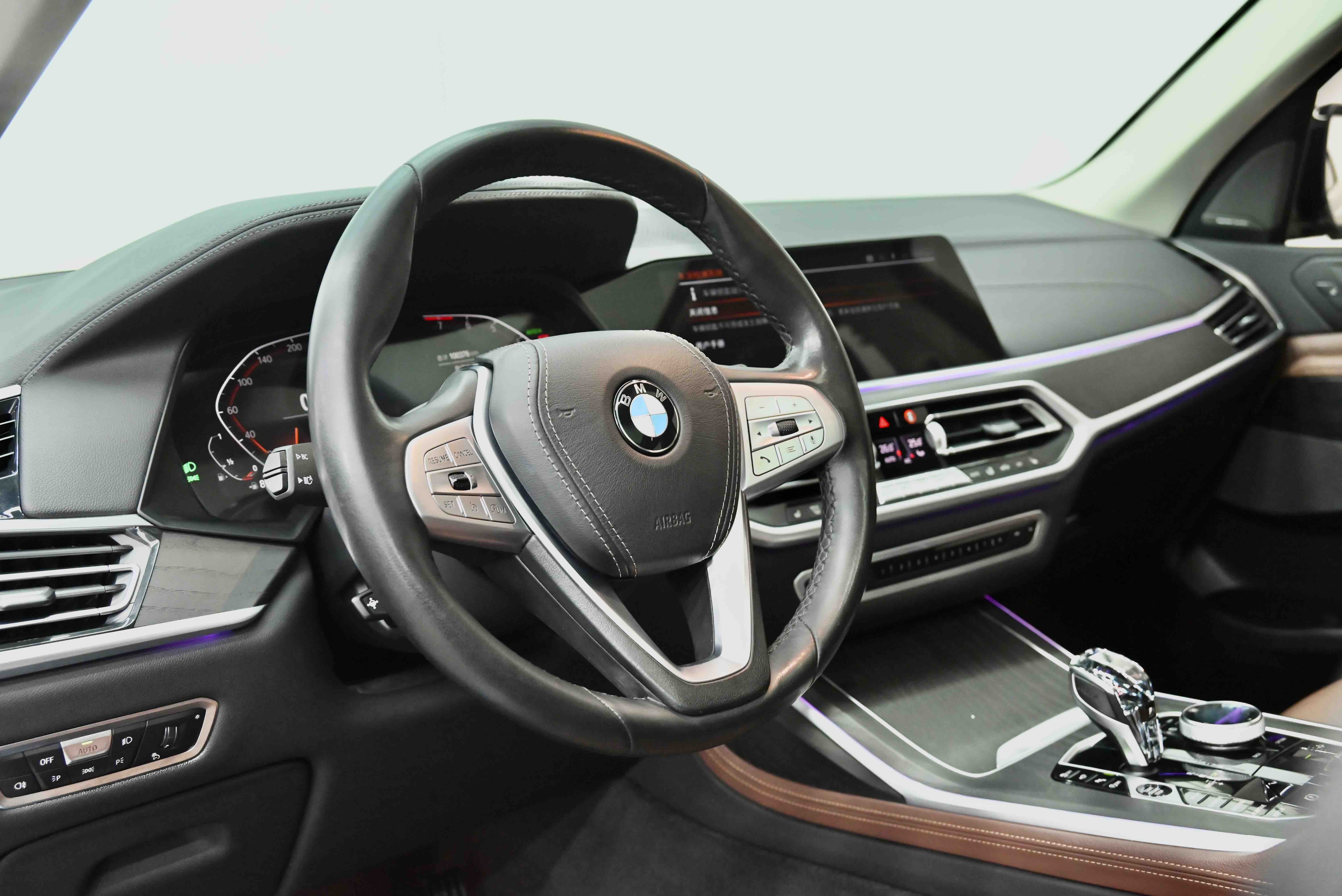 BMW X7 2020 #26 BMW X7 2020 car image #26