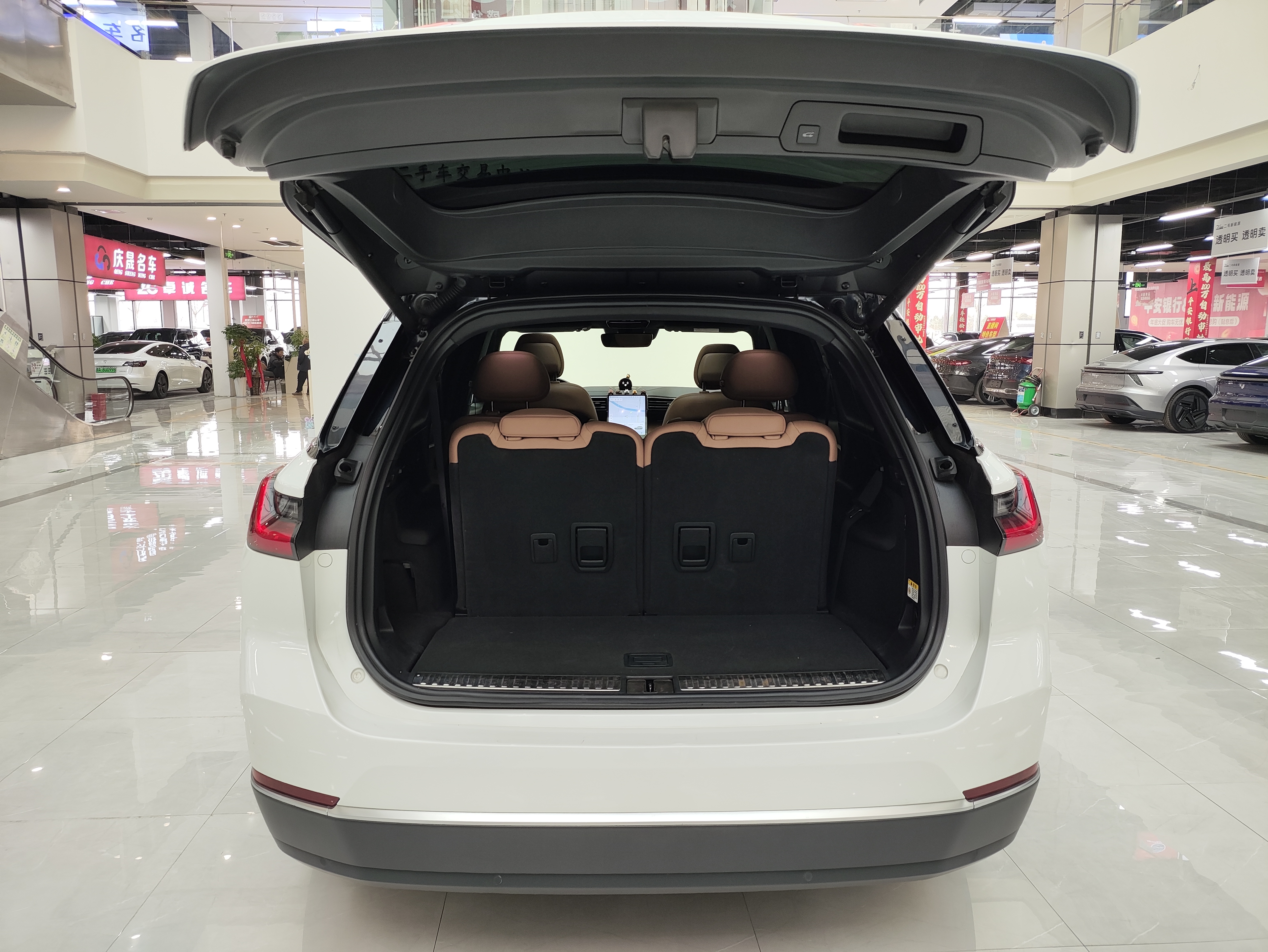 蔚来 蔚来ES8 2022 汽车图片 #26