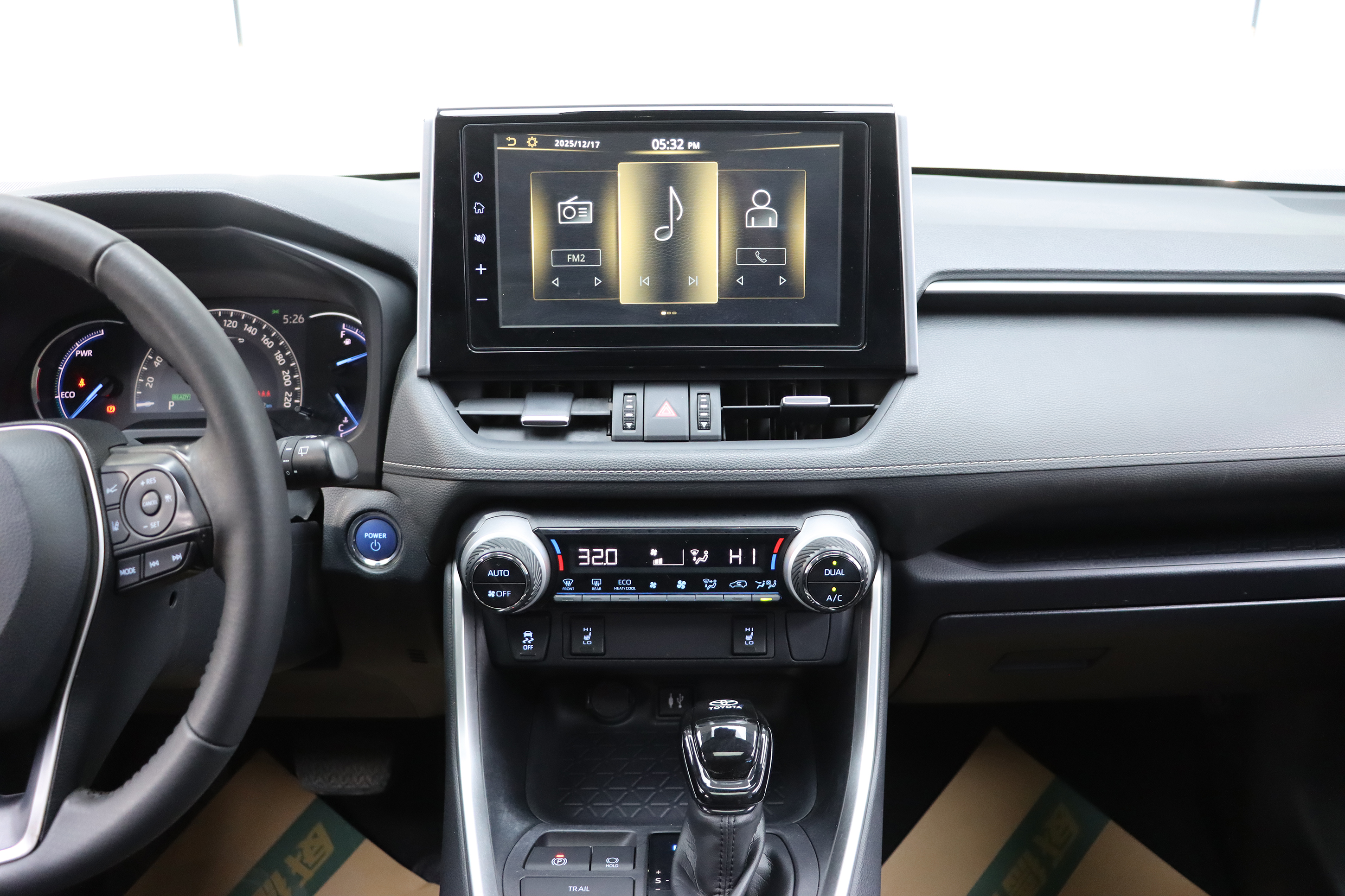 Toyota RAV4 2020 car image #26