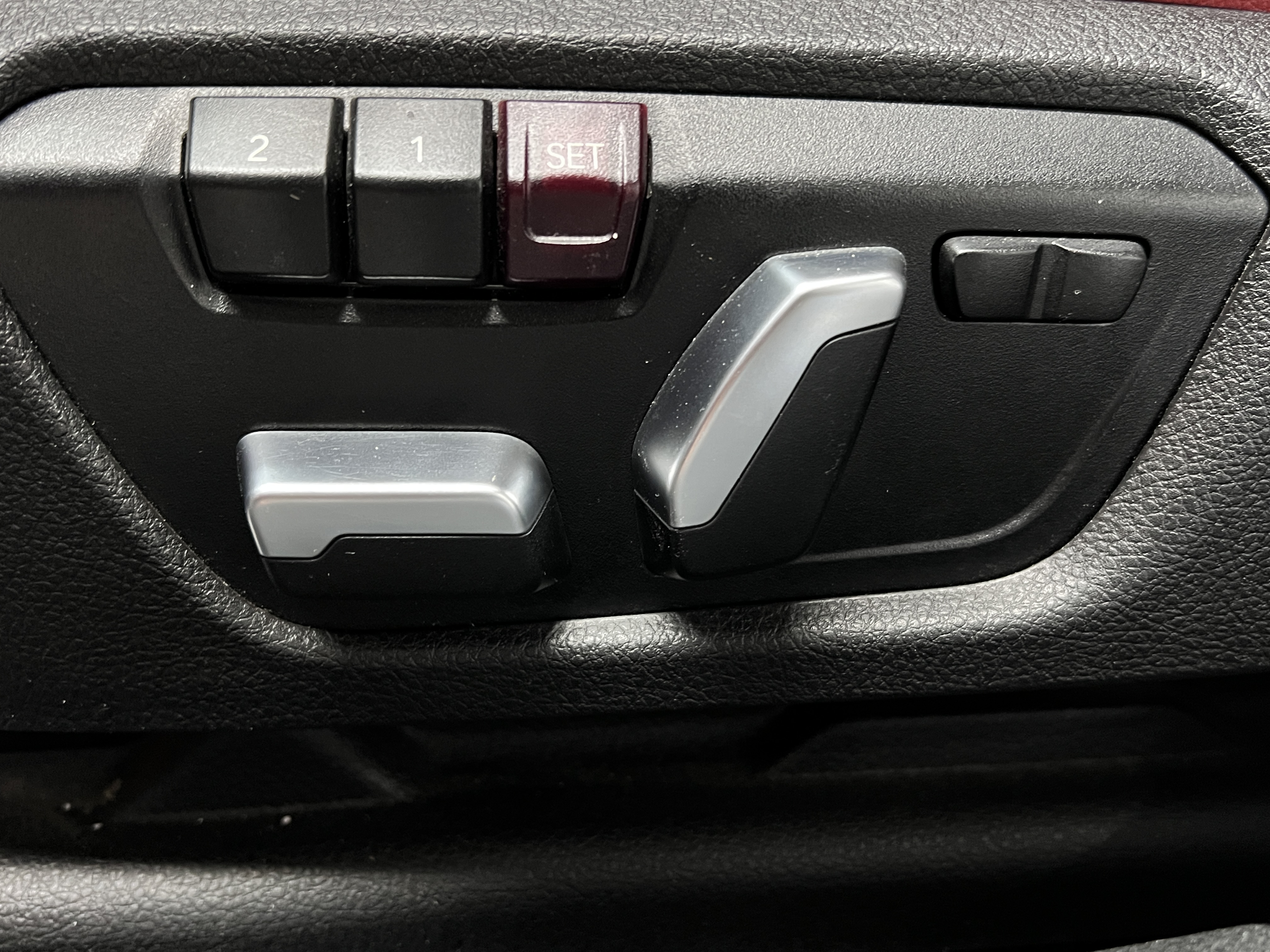 BMW 3 Series GT 2020 car image #26