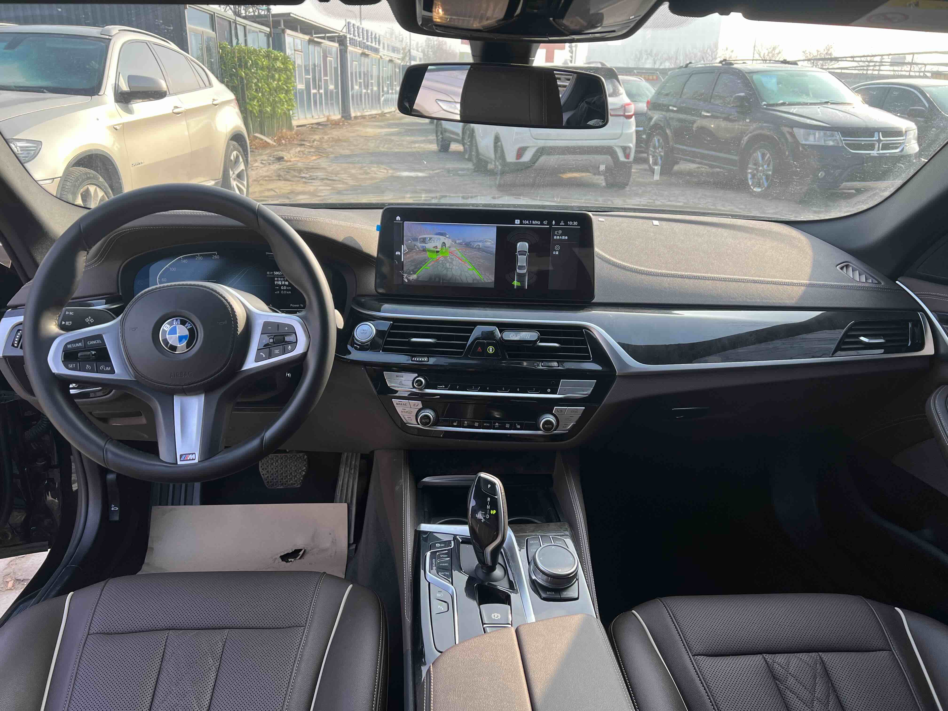 BMW 5 Series New Energy 2021 car image #26