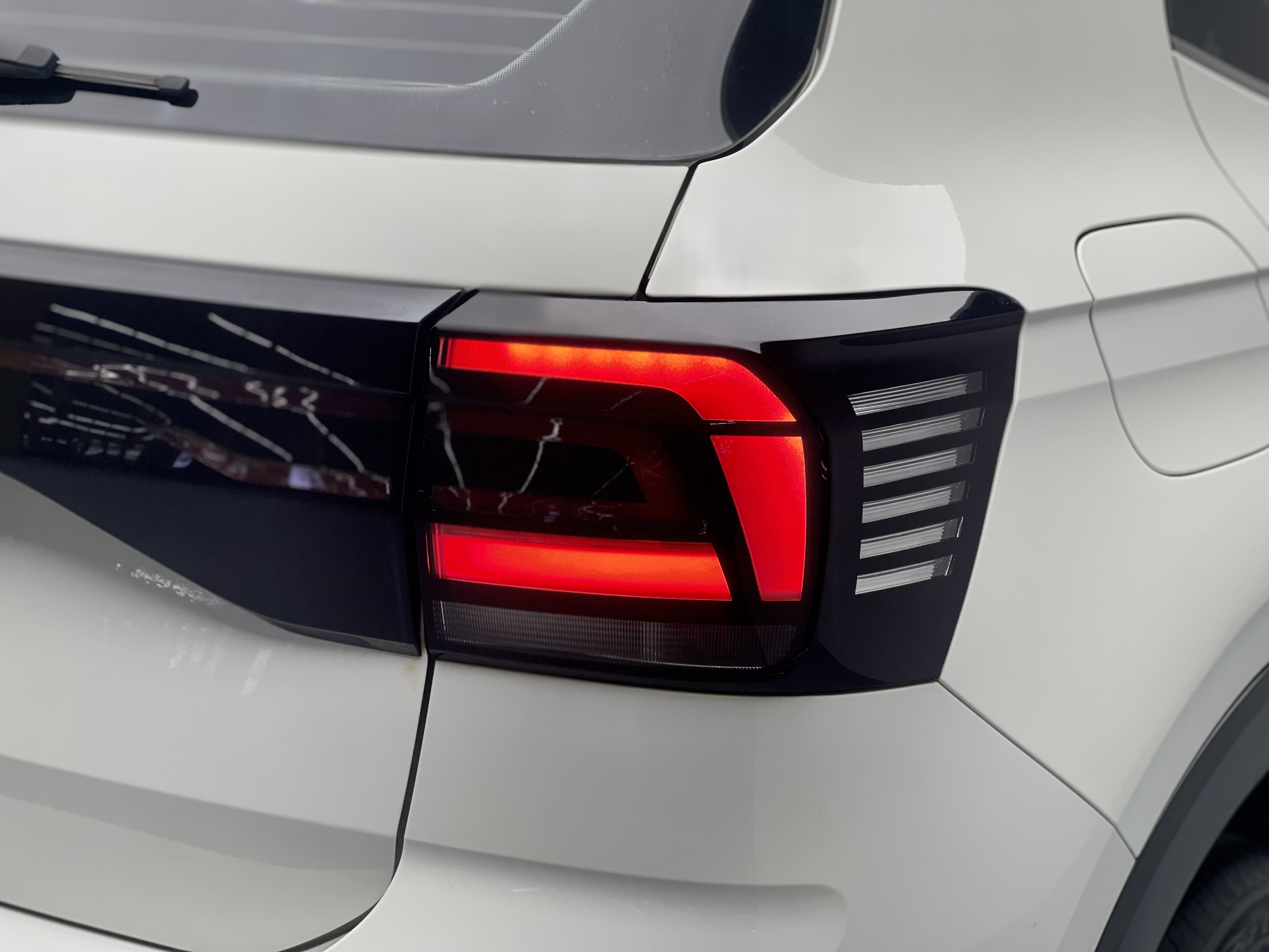 Volkswagen T-Cross 2021 car image #26